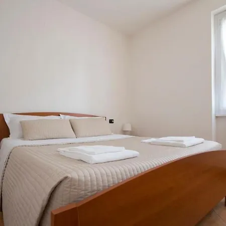 Mit Parkplatz Und In Der Naehe By Interhome * Domaso