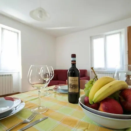 Lägenhet Mit Parkplatz Und In Der Naehe By Interhome Domaso