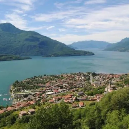 Lägenhet Mit Parkplatz Und In Der Naehe By Interhome Domaso