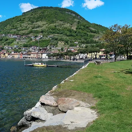 Lägenhet Mit Parkplatz Und In Der Naehe By Interhome Domaso