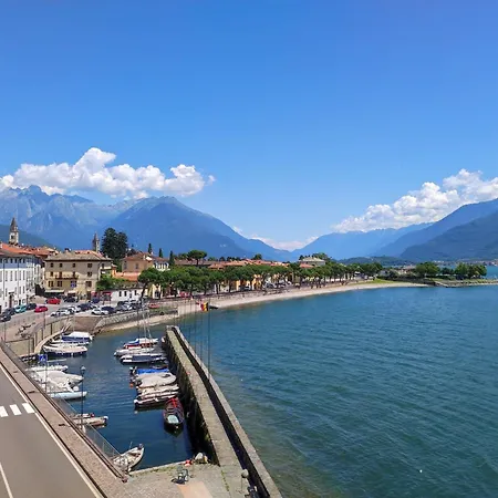 Lägenhet Mit Parkplatz Und In Der Naehe By Interhome Domaso