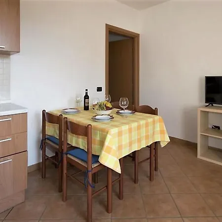 Mit Parkplatz Und In Der Naehe By Interhome Lägenhet *